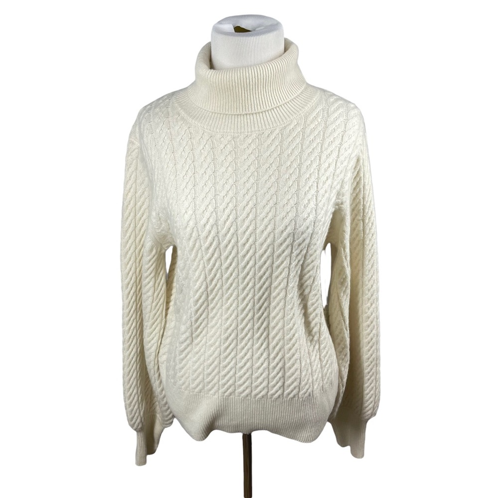 NWT Elie Tahari Cream Colored 100% Cashmere Cable Knit Turtleneck Sweater